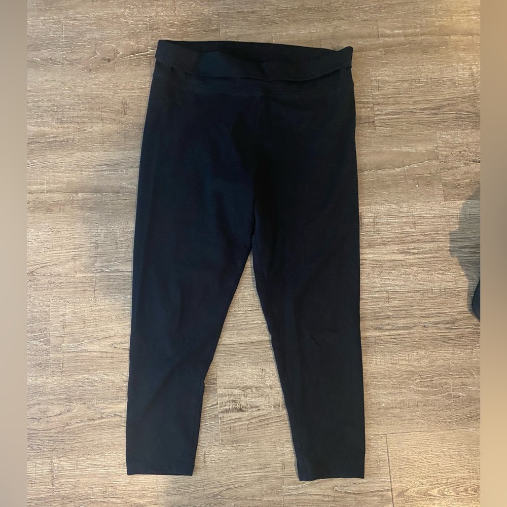 Victoria Secret Size Large Black Comfy Leggings